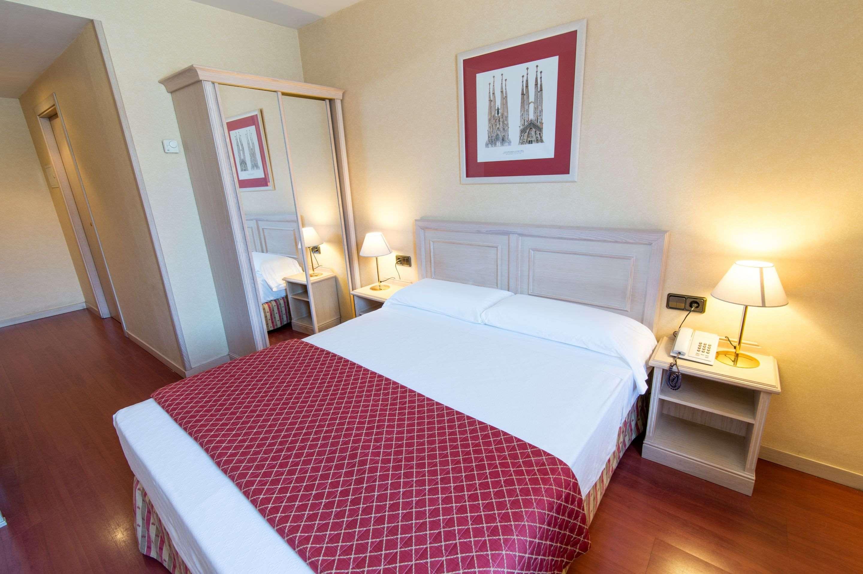 Sunotel Junior Barcelona Exteriör bild