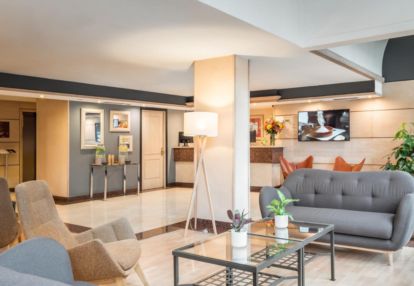 Sunotel Junior Barcelona Exteriör bild