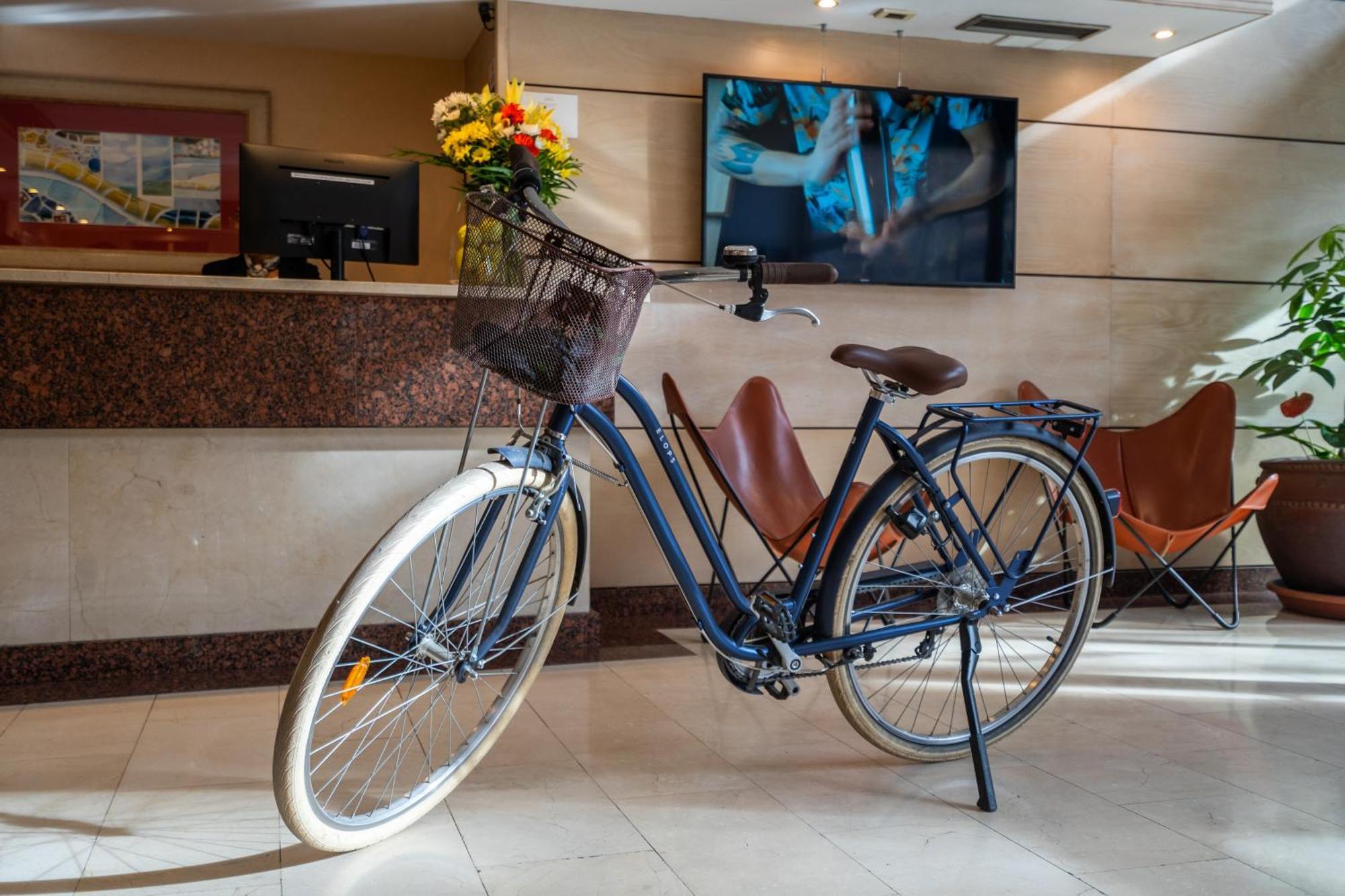 Sunotel Junior Barcelona Exteriör bild