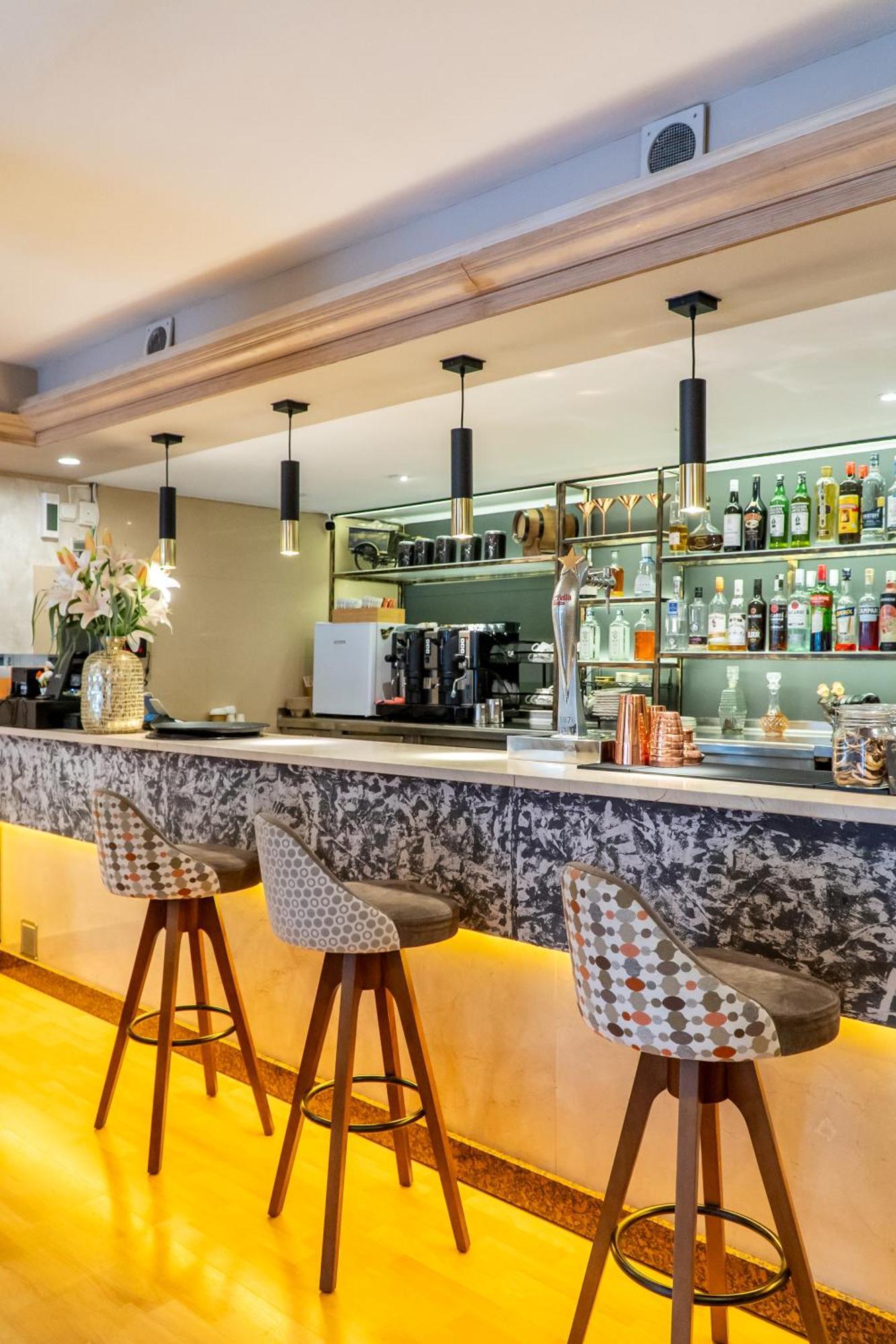 Sunotel Junior Barcelona Exteriör bild